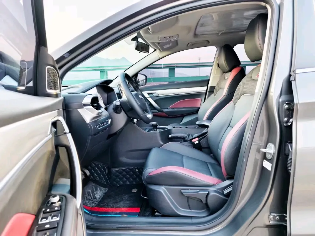 2021 Geely Coolray 1.4T 141HP L4 6DCT,autocango,china used car exporter,china ev exporter,chinese used car exporter,chinese used ev exporter