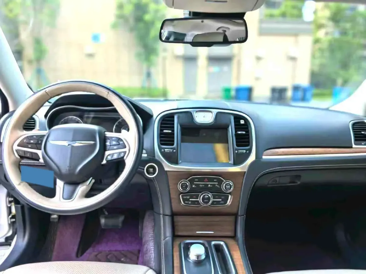 2016 Chrysler 300C 3.0L 234HP V6 8AT,autocango,china used car exporter,china ev exporter,chinese used car exporter,chinese used ev exporter