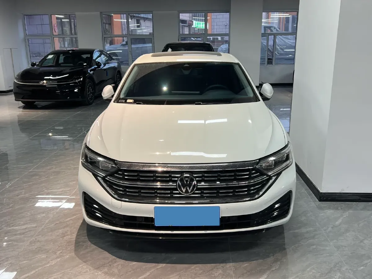 2023 Volkswagen Sagitar 1.5T 160HP L4 7DCT,autocango,china used car exporter,china ev exporter,chinese used car exporter,chinese used ev exporter