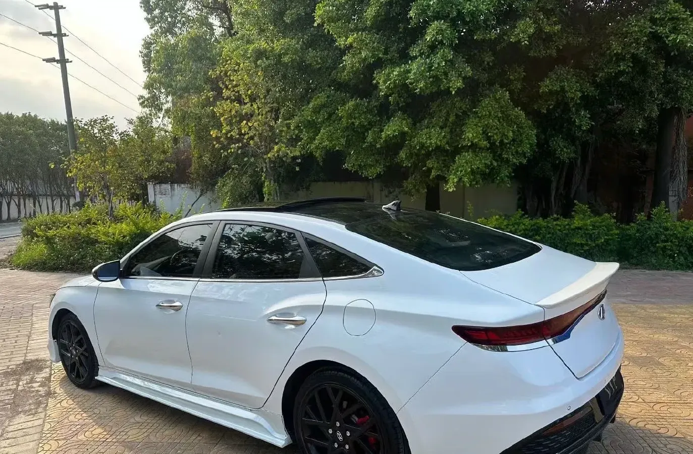 2021 Hyundai La Festa 1.6T 204HP L4 7DCT,autocango,china used car exporter,china ev exporter,chinese used car exporter,chinese used ev exporter