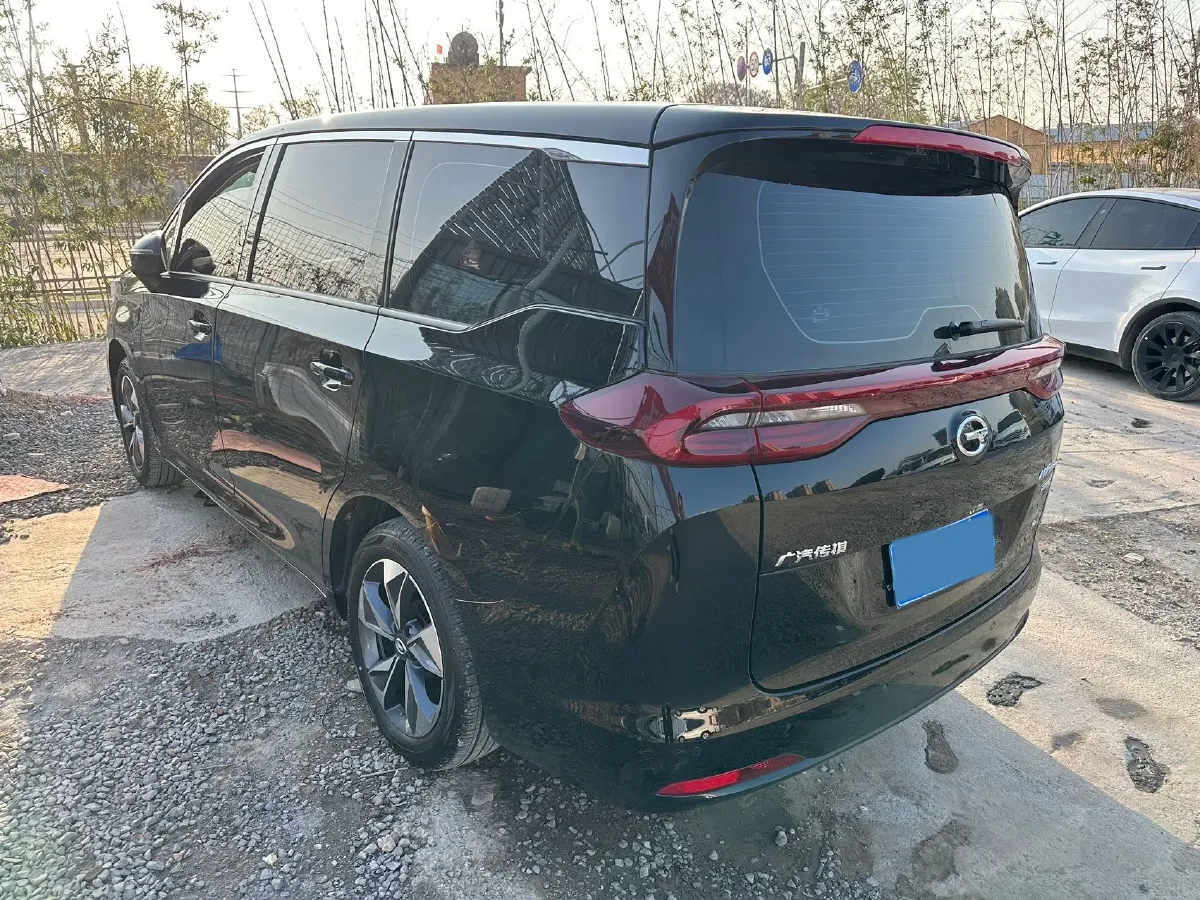 2025 GAC Trumpchi M6 1.5T 177HP L4 7DCT,autocango,china used car exporter,china ev exporter,chinese used car exporter,chinese used ev exporter