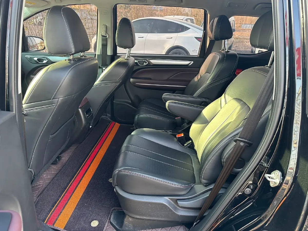 2025 GAC Trumpchi M6 1.5T 177HP L4 7DCT,autocango,china used car exporter,china ev exporter,chinese used car exporter,chinese used ev exporter