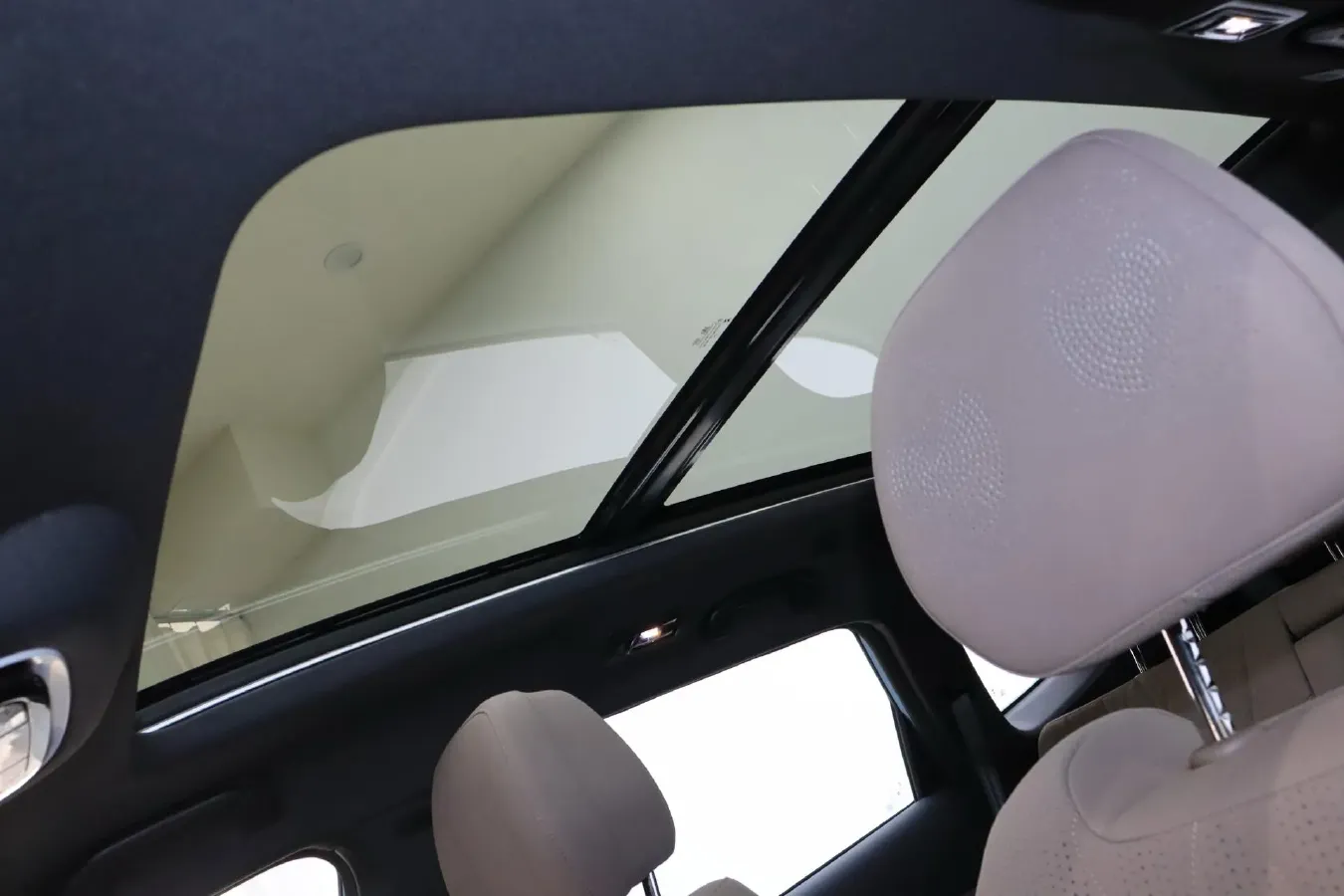 2025 Chery Tiggo8 PLUS C-DM 1.5T 156HP L4 1DHT PHEV,autocango,china used car exporter,china ev exporter,chinese used car exporter,chinese used ev exporter