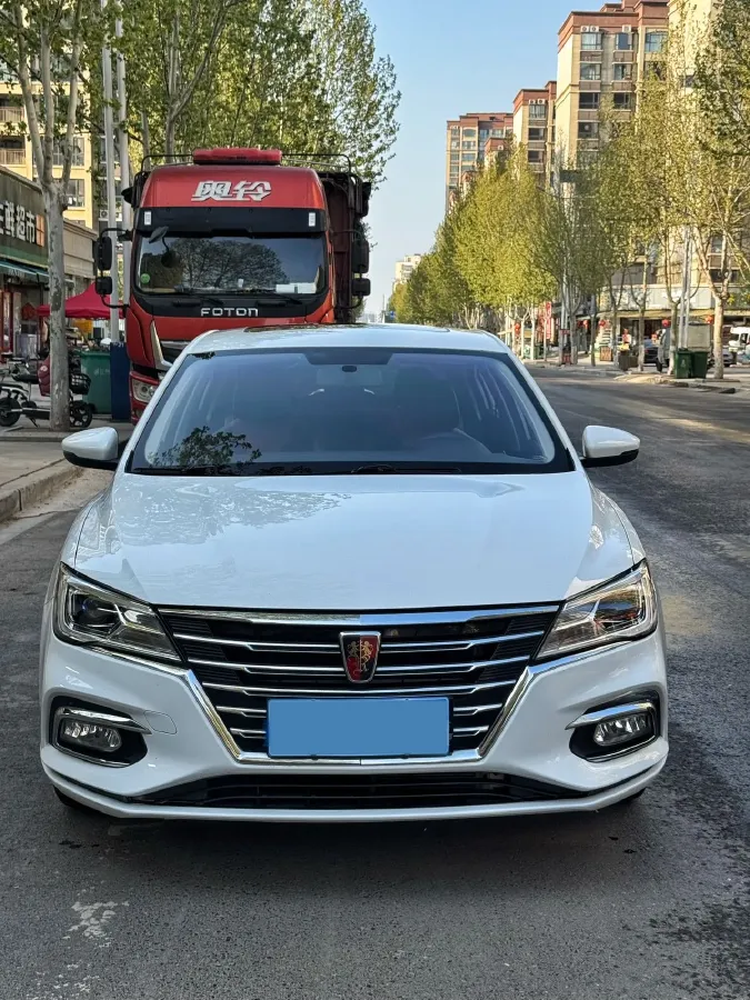 2020 Roewe i5 1.5L 120HP L4 CVT,autocango,china used car exporter,china ev exporter,chinese used car exporter,chinese used ev exporter