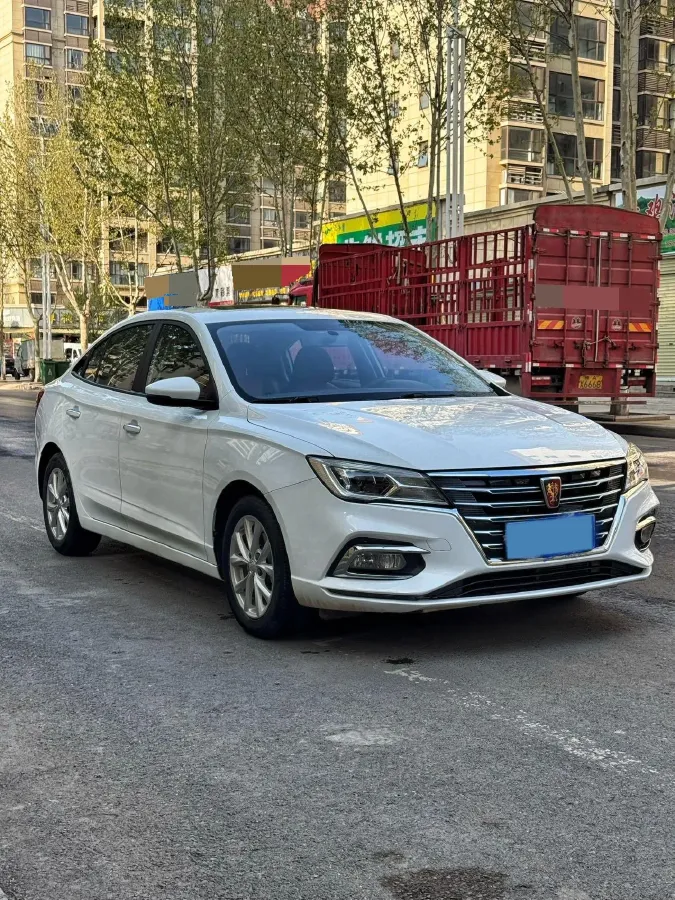 2020 Roewe i5 1.5L 120HP L4 CVT,autocango,china used car exporter,china ev exporter,chinese used car exporter,chinese used ev exporter