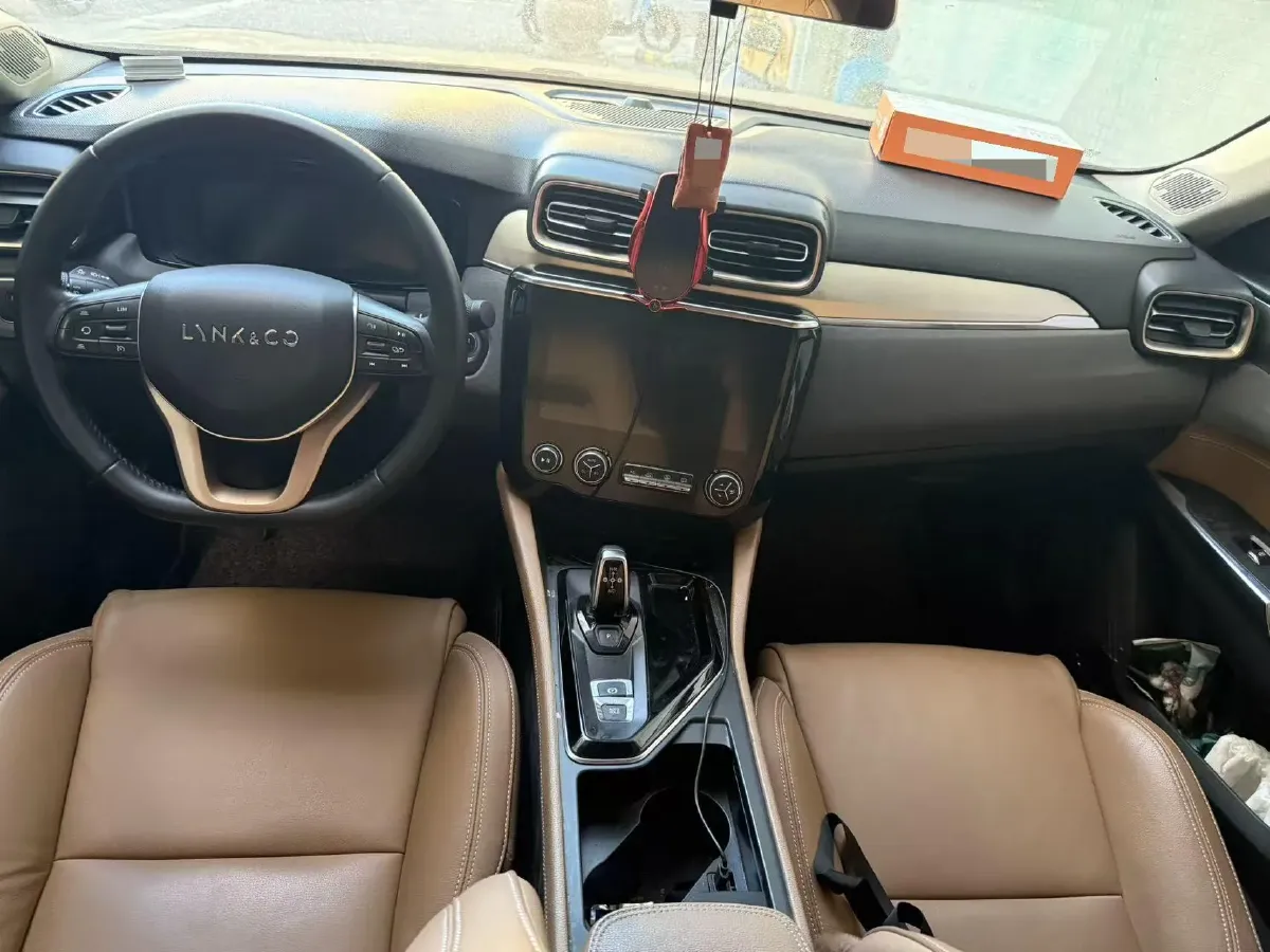 2018 LYNK&CO 03 1.5T 180HP L3 7DCT,autocango,china used car exporter,china ev exporter,chinese used car exporter,chinese used ev exporter