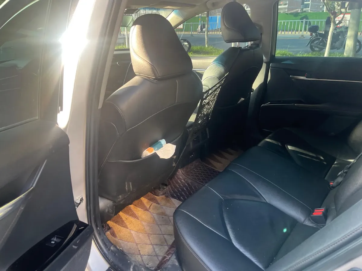 2021 Toyota Camry 2.0L 178HP L4 CVT,autocango,china used car exporter,china ev exporter,chinese used car exporter,chinese used ev exporter