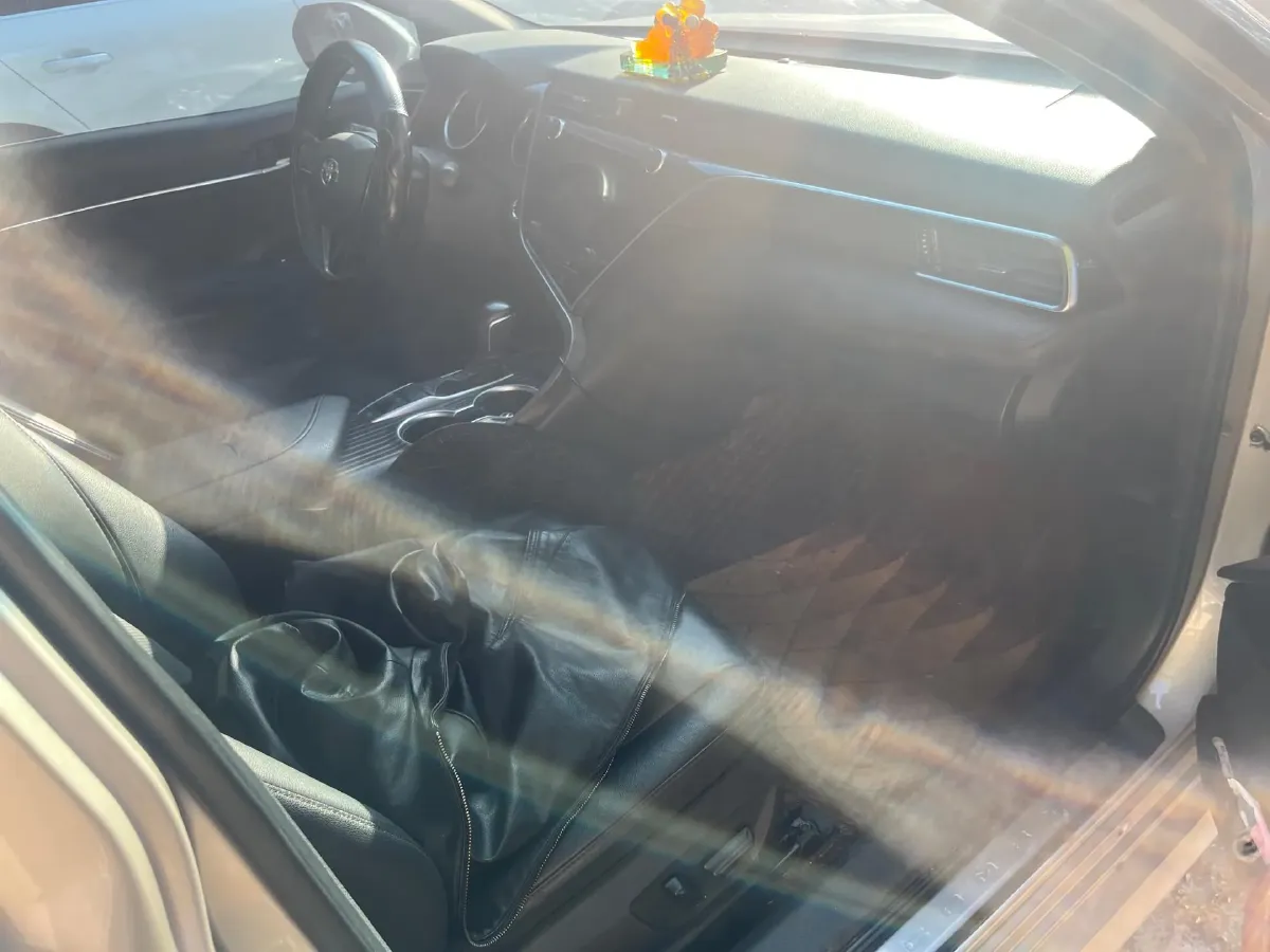 2021 Toyota Camry 2.0L 178HP L4 CVT,autocango,china used car exporter,china ev exporter,chinese used car exporter,chinese used ev exporter