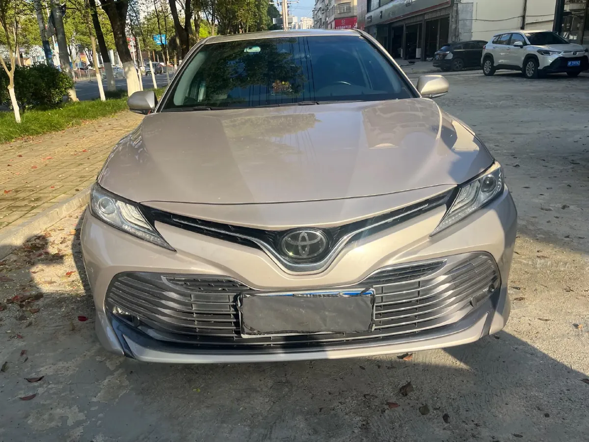 2021 Toyota Camry 2.0L 178HP L4 CVT,autocango,china used car exporter,china ev exporter,chinese used car exporter,chinese used ev exporter