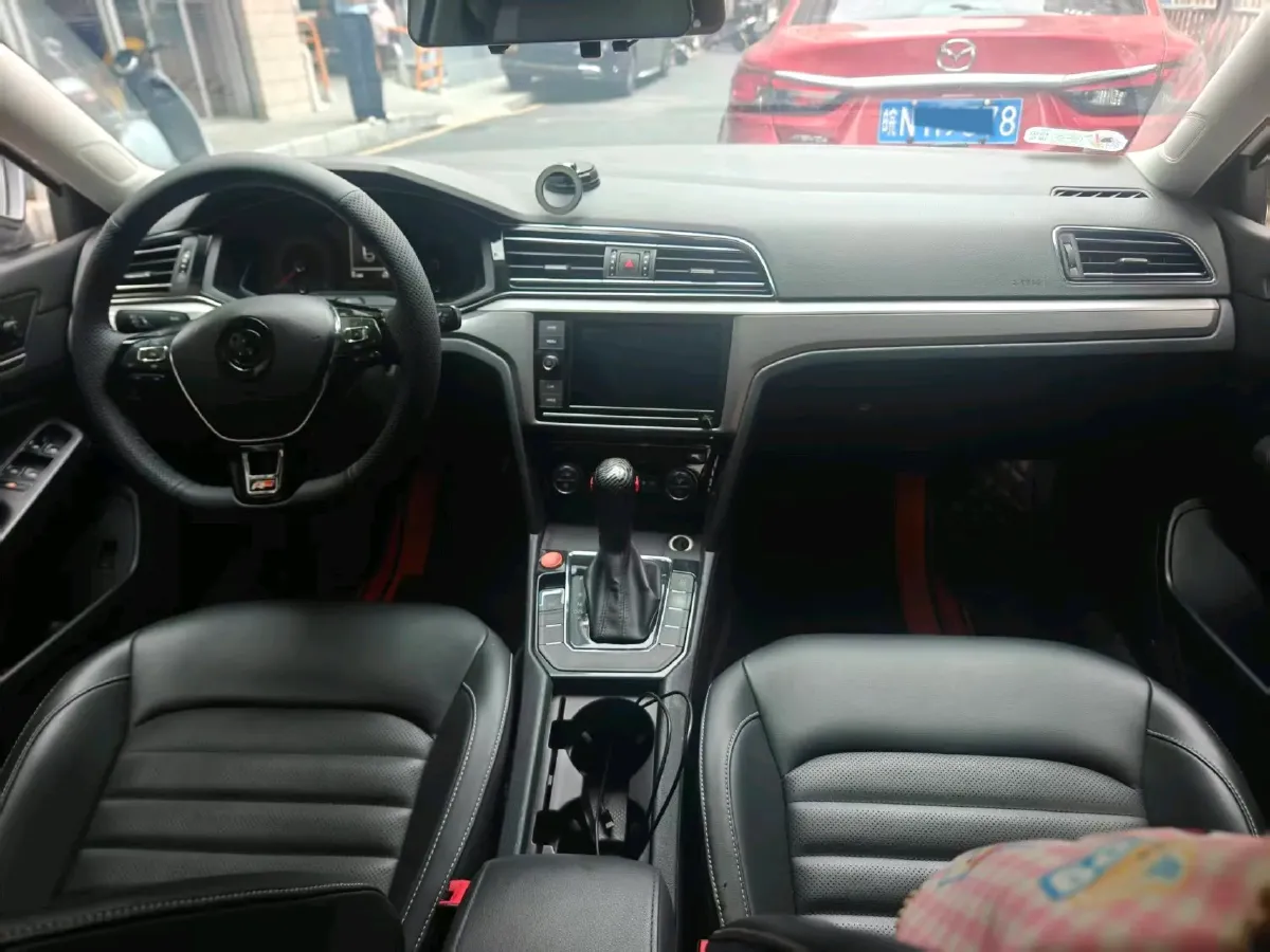 2019 Volkswagen Passat 1.4T 150HP L4 7DCT,autocango,china used car exporter,china ev exporter,chinese used car exporter,chinese used ev exporter