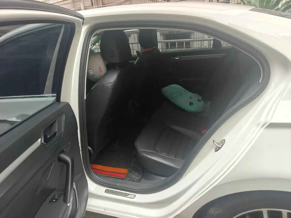 2019 Volkswagen Passat 1.4T 150HP L4 7DCT,autocango,china used car exporter,china ev exporter,chinese used car exporter,chinese used ev exporter