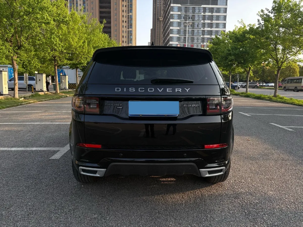 2022 Land Rover Discovery Sport 2.0T 249HP L4 9AT,autocango,china used car exporter,china ev exporter,chinese used car exporter,chinese used ev exporter