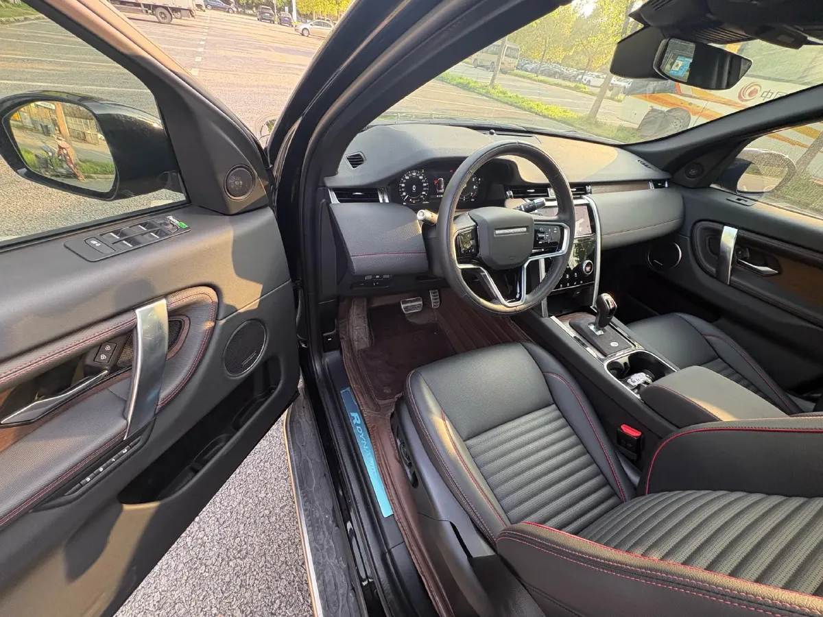 2022 Land Rover Discovery Sport 2.0T 249HP L4 9AT,autocango,china used car exporter,china ev exporter,chinese used car exporter,chinese used ev exporter