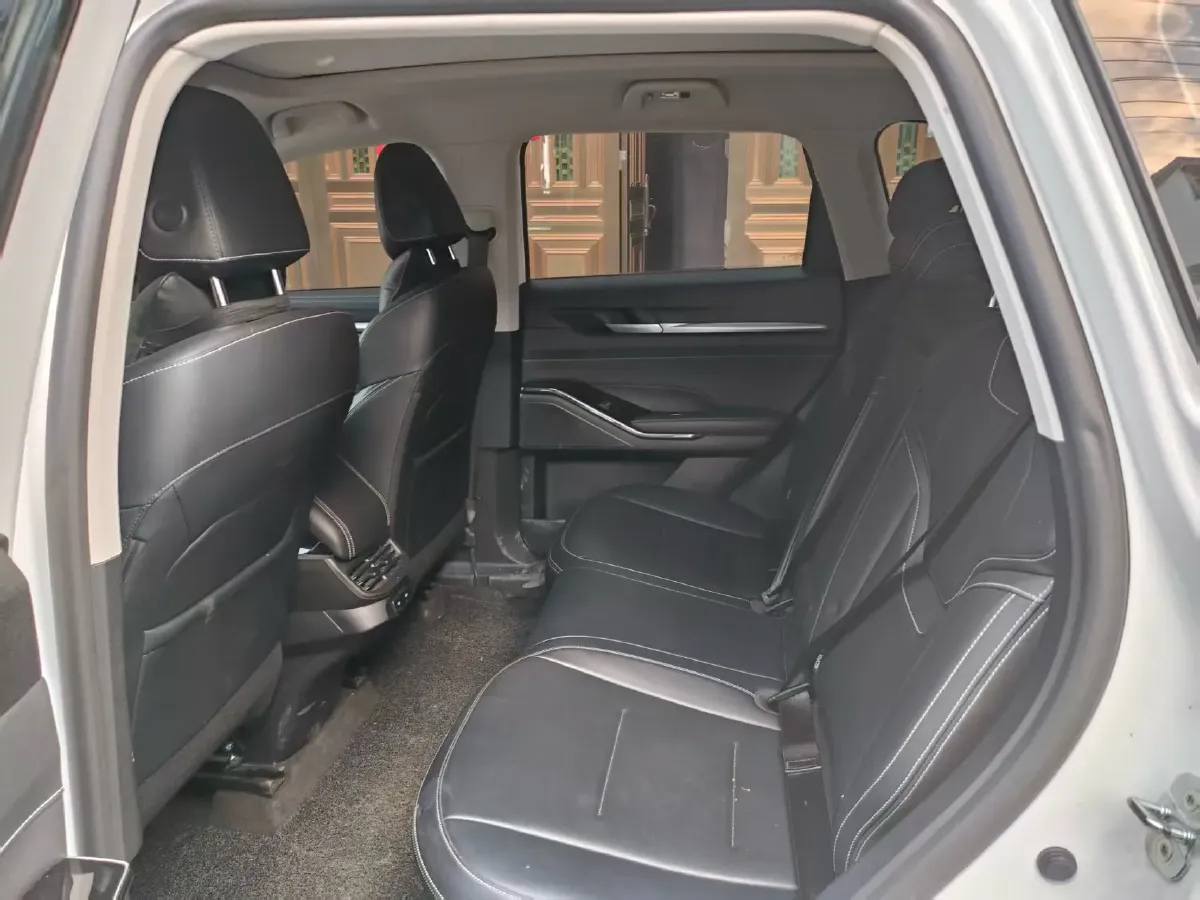 2022 Haval H6 1.5T 184HP L4 7DCT,autocango,china used car exporter,china ev exporter,chinese used car exporter,chinese used ev exporter