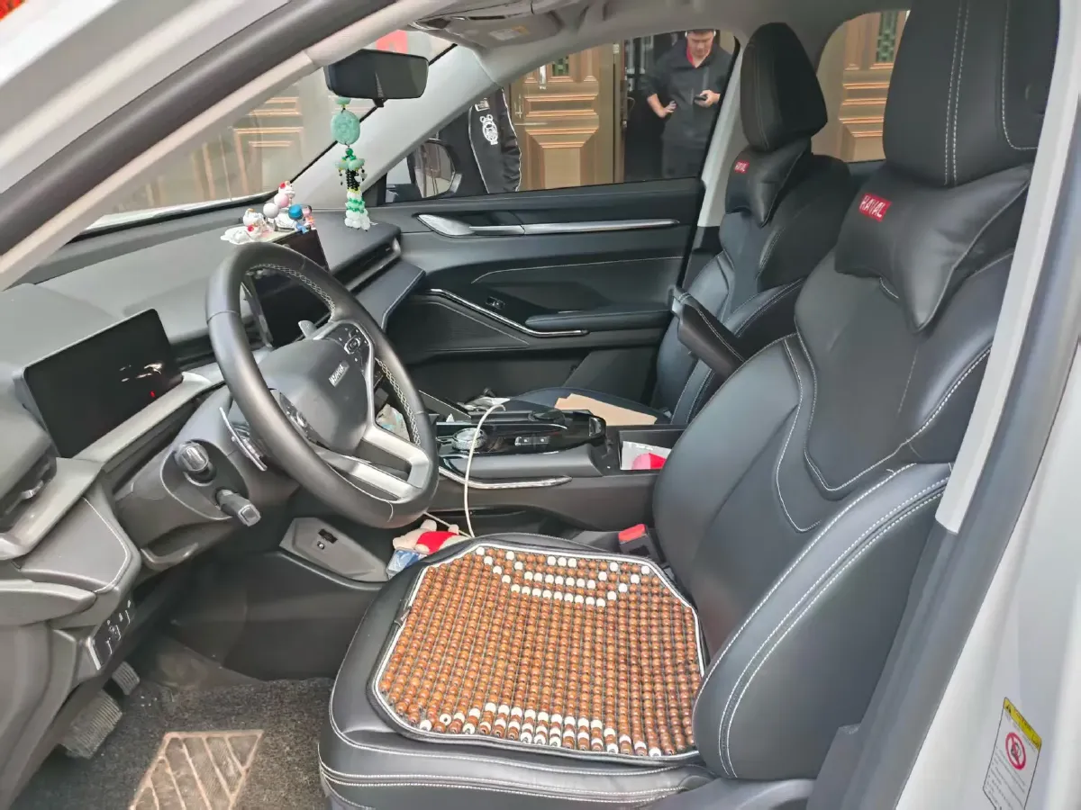 2022 Haval H6 1.5T 184HP L4 7DCT,autocango,china used car exporter,china ev exporter,chinese used car exporter,chinese used ev exporter