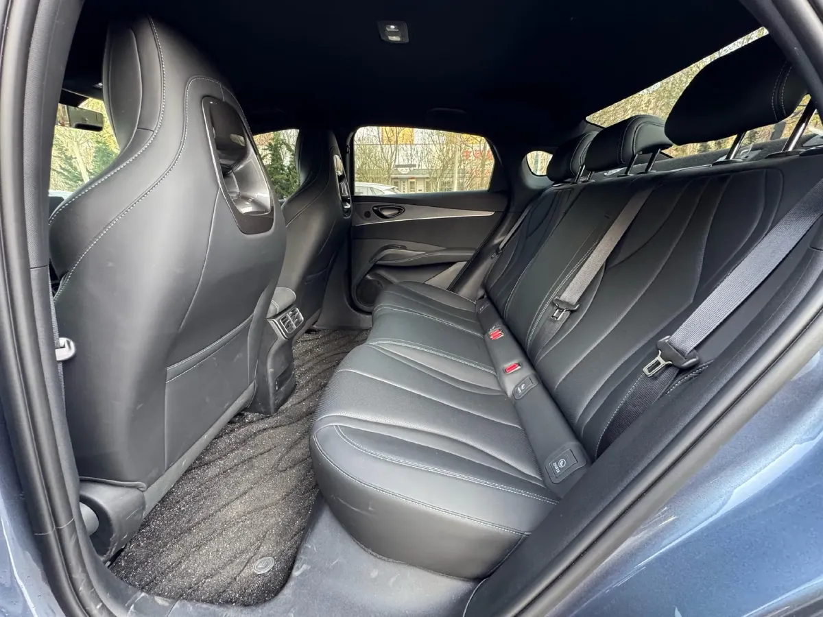 2025 BYD Seal06 1.5L 101HP L4 E-CVT PHEV 10.08KWH,autocango,china used car exporter,china ev exporter,chinese used car exporter,chinese used ev exporter