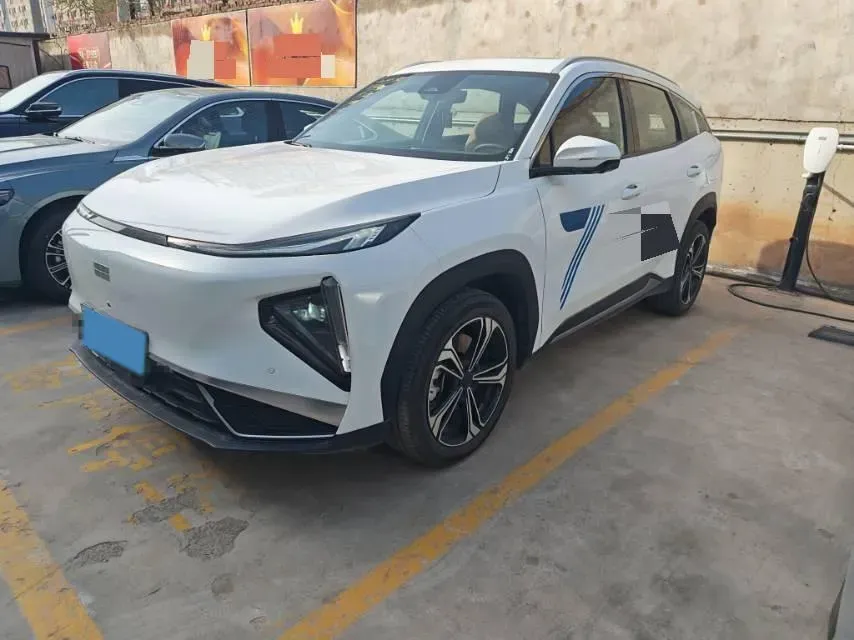 2025 Geely Galaxy L7 1.5L 112HP L4 1DHT PHEV 18.4KWH,autocango,china used car exporter,china ev exporter,chinese used car exporter,chinese used ev exporter