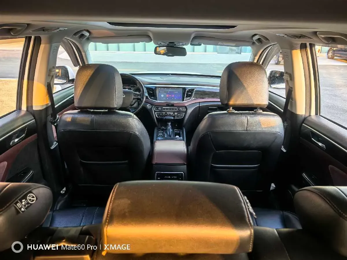 2017 GAC Trumpchi GS8 2.0T 201HP L4 6AT,autocango,china used car exporter,china ev exporter,chinese used car exporter,chinese used ev exporter