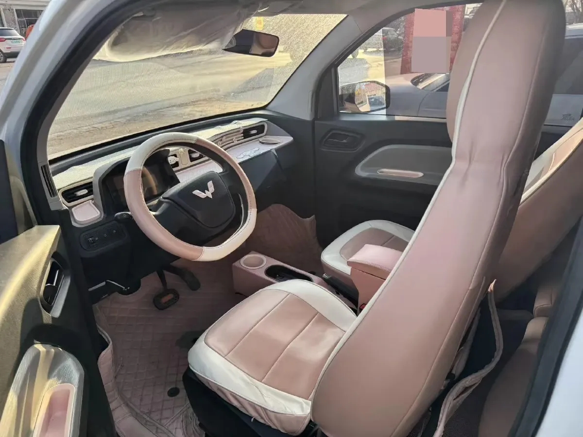 2020 WuLing HongGuang MINI EV BEV 9.3KWH,autocango,china used car exporter,china ev exporter,chinese used car exporter,chinese used ev exporter