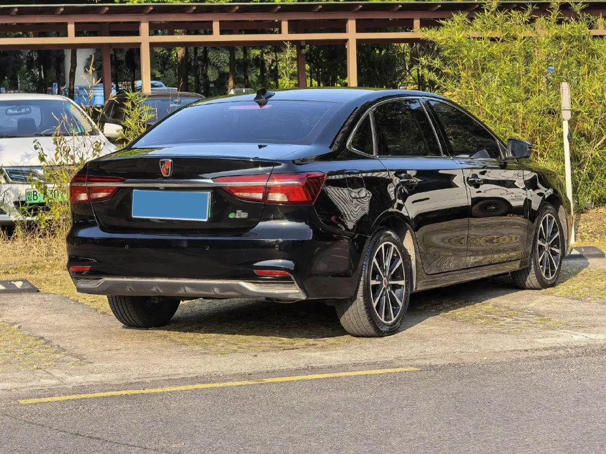 2017 Roewe i6 1.0T 125HP L3 2AT PHEV,autocango,china used car exporter,china ev exporter,chinese used car exporter,chinese used ev exporter