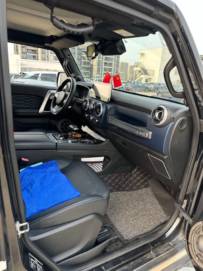 2020 Beijing BJ40 2.0T 224HP L4 8AT,autocango,china used car exporter,china ev exporter,chinese used car exporter,chinese used ev exporter