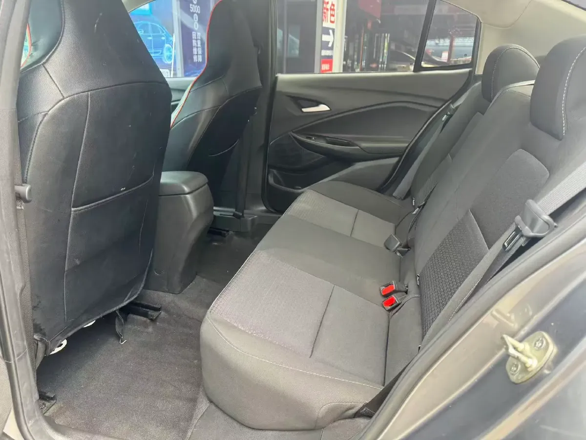 2021 Chevrolet Cavalier 1.0T 125HP L3 6AT,autocango,china used car exporter,china ev exporter,chinese used car exporter,chinese used ev exporter