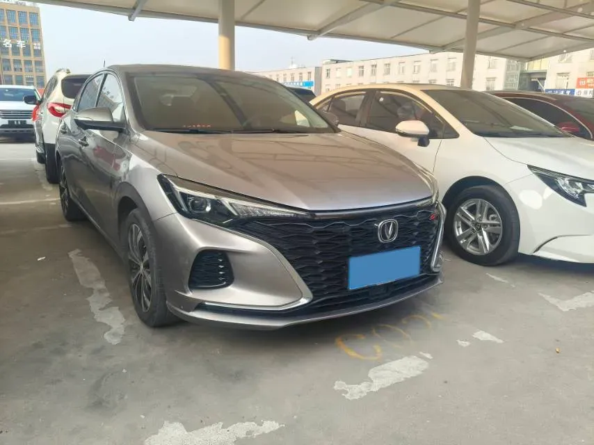 2021 ChangAn Eado 1.4T 160HP L4 7DCT,autocango,china used car exporter,china ev exporter,chinese used car exporter,chinese used ev exporter