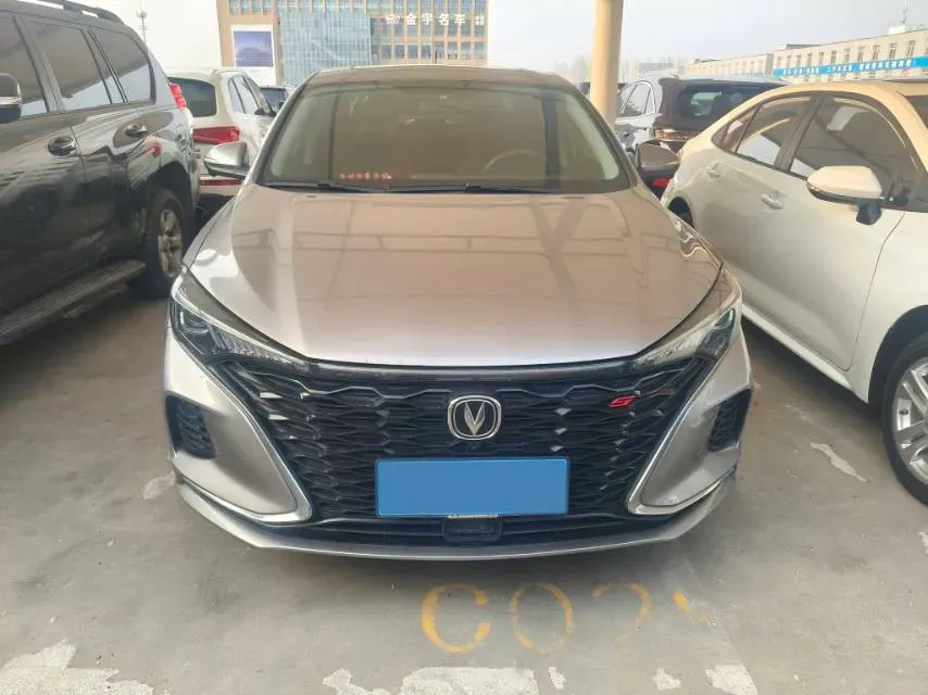 2021 ChangAn Eado 1.4T 160HP L4 7DCT,autocango,china used car exporter,china ev exporter,chinese used car exporter,chinese used ev exporter
