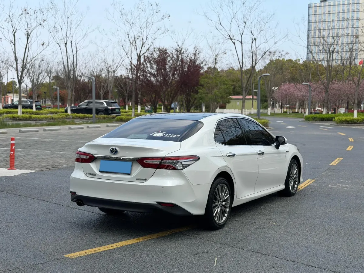2019 Toyota Camry 2.5L 178HP L4 E-CVT Hybrid,autocango,china used car exporter,china ev exporter,chinese used car exporter,chinese used ev exporter