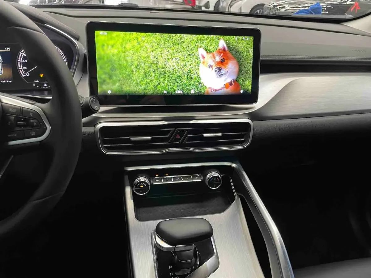 2021 Geely Coolray 1.4T 141HP L4 6DCT,autocango,china used car exporter,china ev exporter,chinese used car exporter,chinese used ev exporter