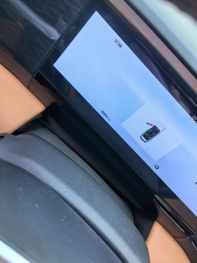 2025 Geely Galaxy L7 1.5L 112HP L4 1DHT PHEV 18.4KWH,autocango,china used car exporter,china ev exporter,chinese used car exporter,chinese used ev exporter