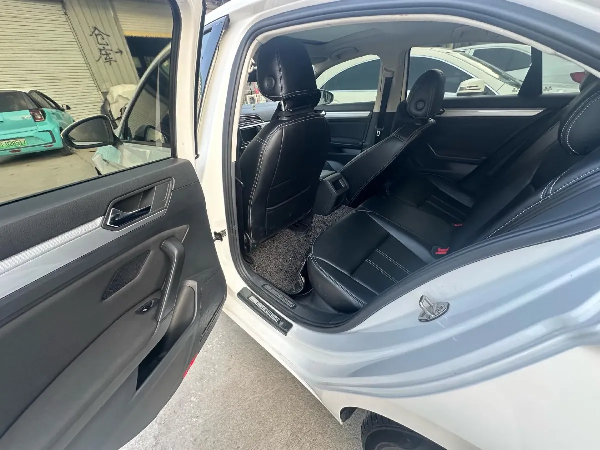 2019 Volkswagen Lamando 1.4T 131HP L4 7DCT,autocango,china used car exporter,china ev exporter,chinese used car exporter,chinese used ev exporter