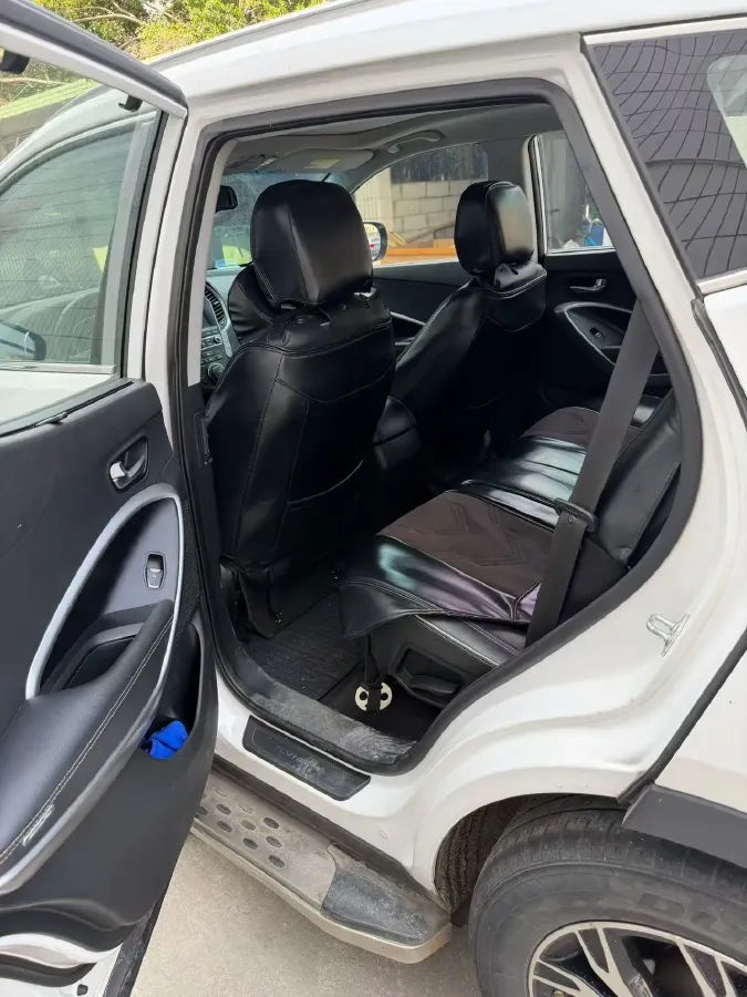 2017 Hyundai Santafe 2.0T 245HP L4 6AT,autocango,china used car exporter,china ev exporter,chinese used car exporter,chinese used ev exporter