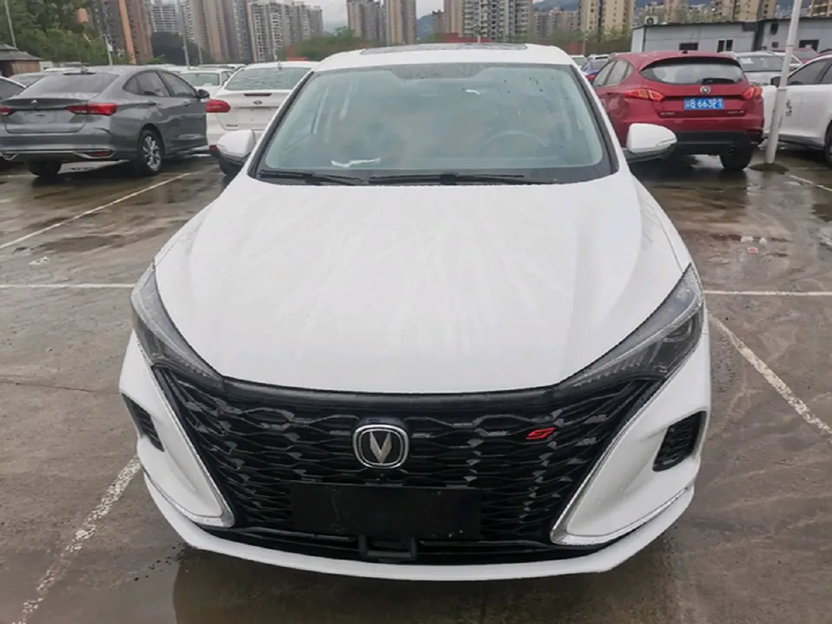 2020 ChangAn Eado 1.4T 158HP L4 7DCT,autocango,china used car exporter,china ev exporter,chinese used car exporter,chinese used ev exporter