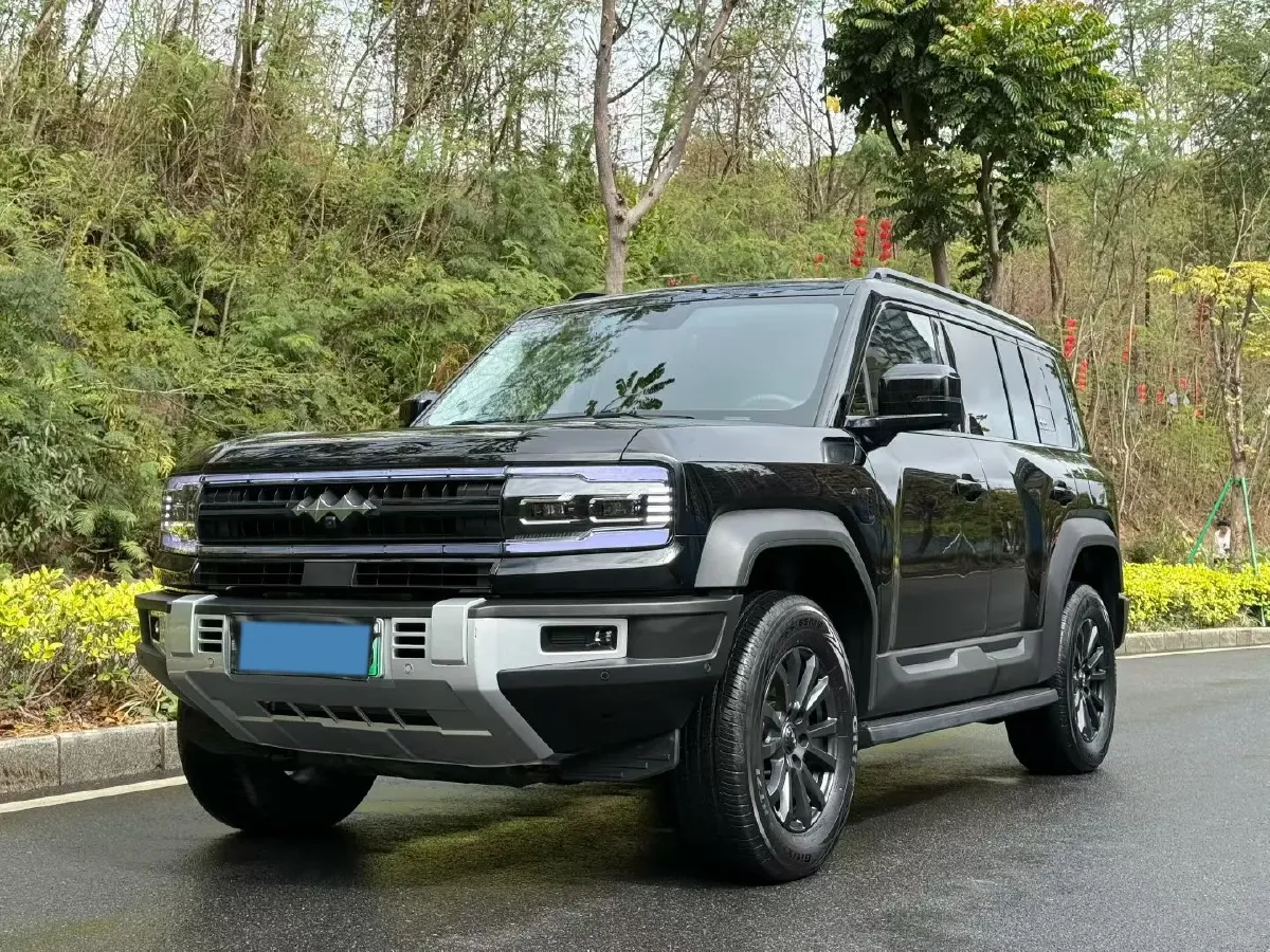 2023 FangChengBao Bao 5 1.5T 194HP L4 E-CVT PHEV 31.8KWH,autocango,china used car exporter,china ev exporter,chinese used car exporter,chinese used ev exporter