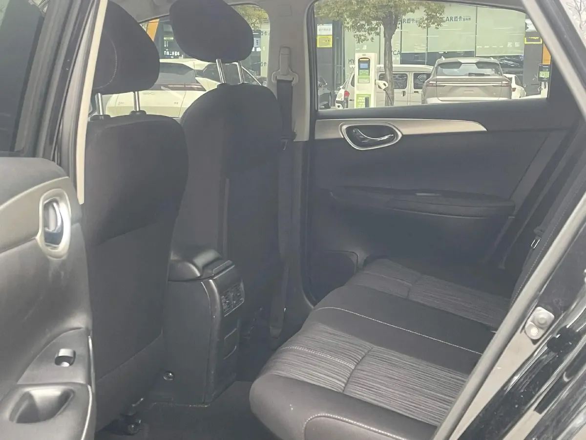 2021 Nissan Sylphy 1.6L 122HP L4 CVT,autocango,china used car exporter,china ev exporter,chinese used car exporter,chinese used ev exporter