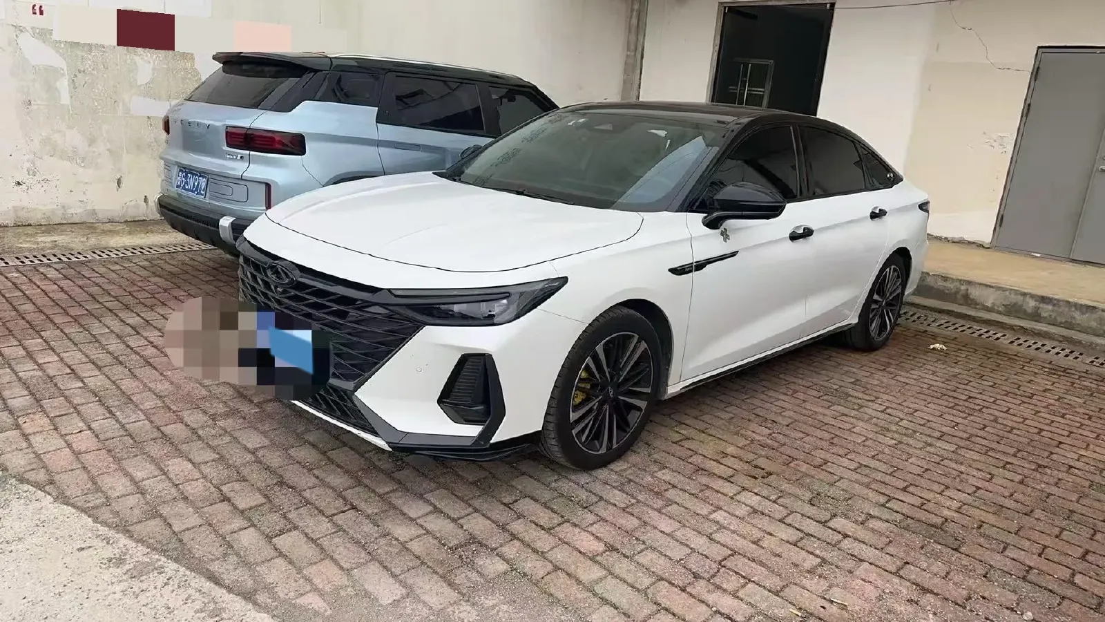 2023 Chery Arrizo 8 2.0T 254HP L4 7DCT,autocango,china used car exporter,china ev exporter,chinese used car exporter,chinese used ev exporter
