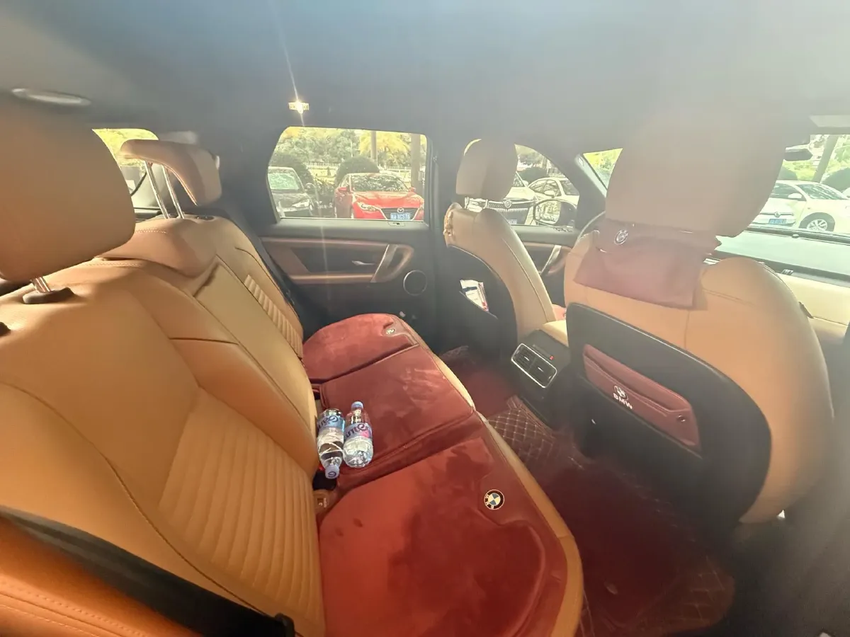 2023 Land Rover Discovery Sport 2.0T 249HP L4 9AT,autocango,china used car exporter,china ev exporter,chinese used car exporter,chinese used ev exporter