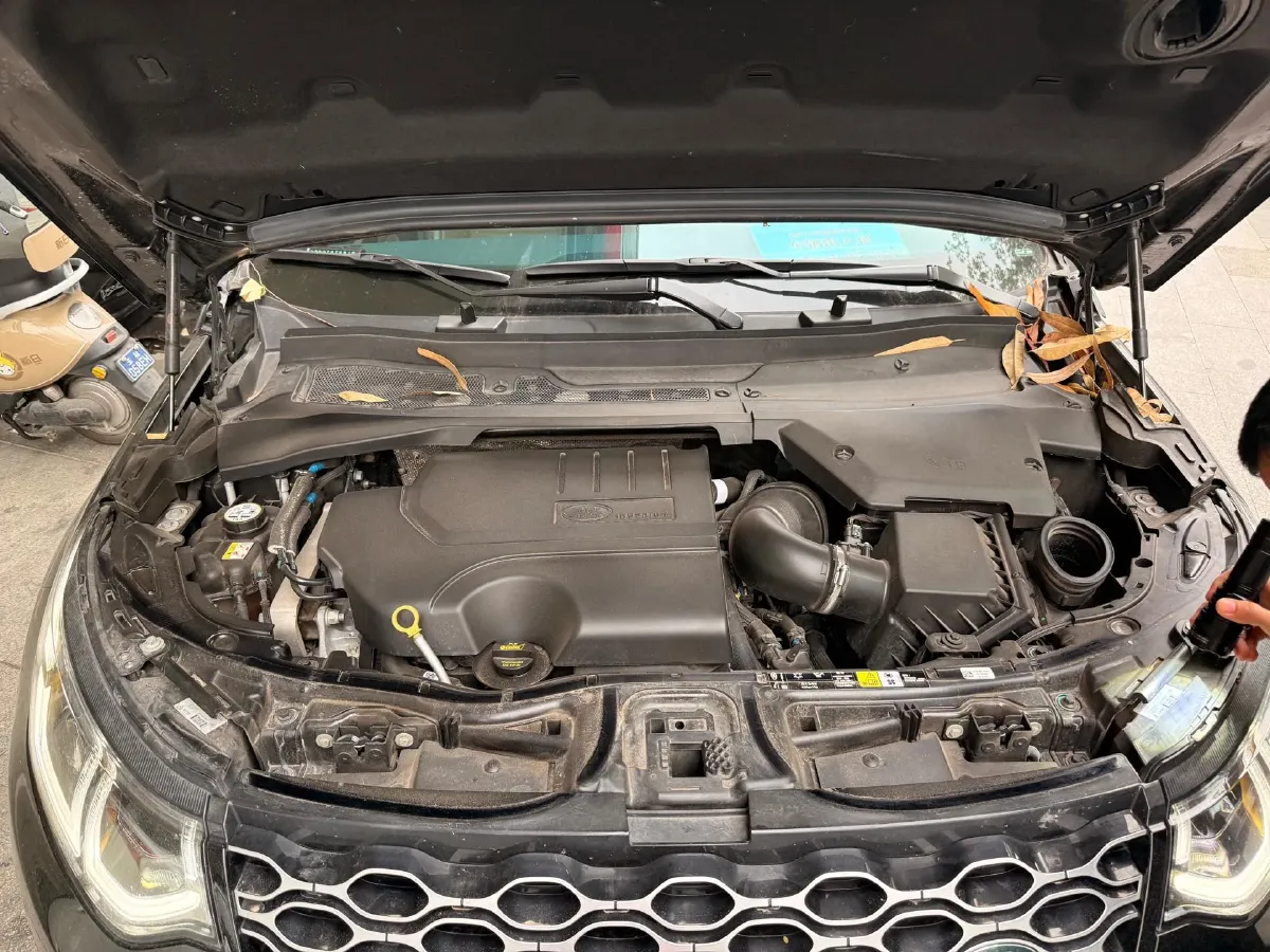 2023 Land Rover Discovery Sport 2.0T 249HP L4 9AT,autocango,china used car exporter,china ev exporter,chinese used car exporter,chinese used ev exporter