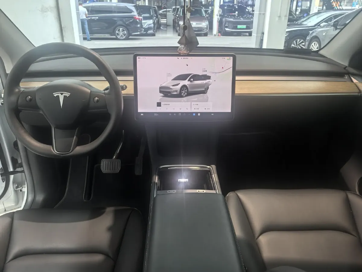2022 Tesla Model Y BEV 60KWH,autocango,china used car exporter,china ev exporter,chinese used car exporter,chinese used ev exporter