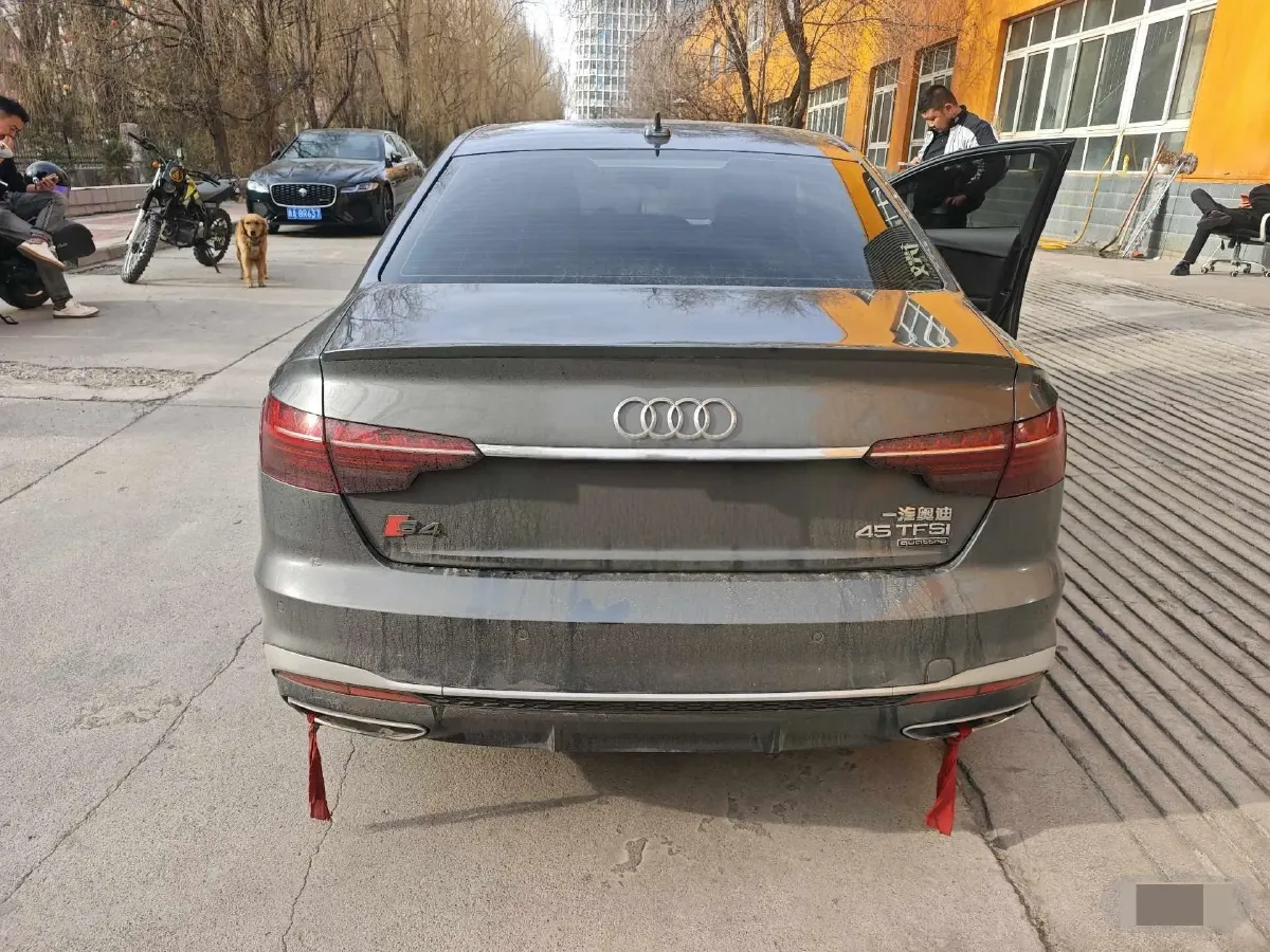 2020 Audi A4L 2.0T 252HP L4 7DCT,autocango,china used car exporter,china ev exporter,chinese used car exporter,chinese used ev exporter