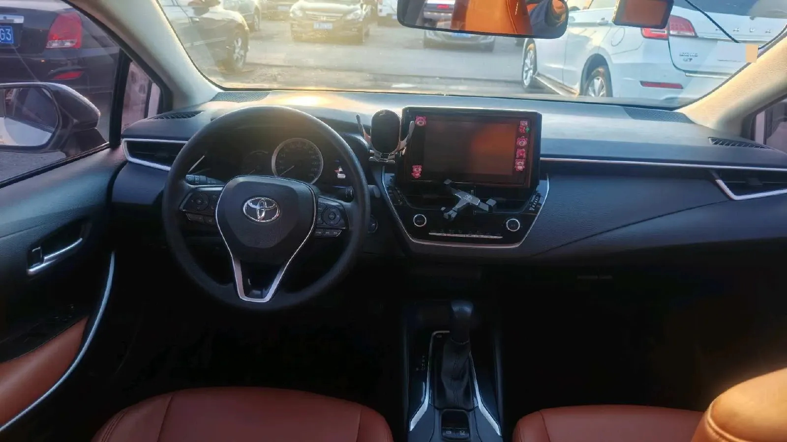 2022 Toyota Corolla 1.8L 98HP L4 E-CVT Hybrid,autocango,china used car exporter,china ev exporter,chinese used car exporter,chinese used ev exporter