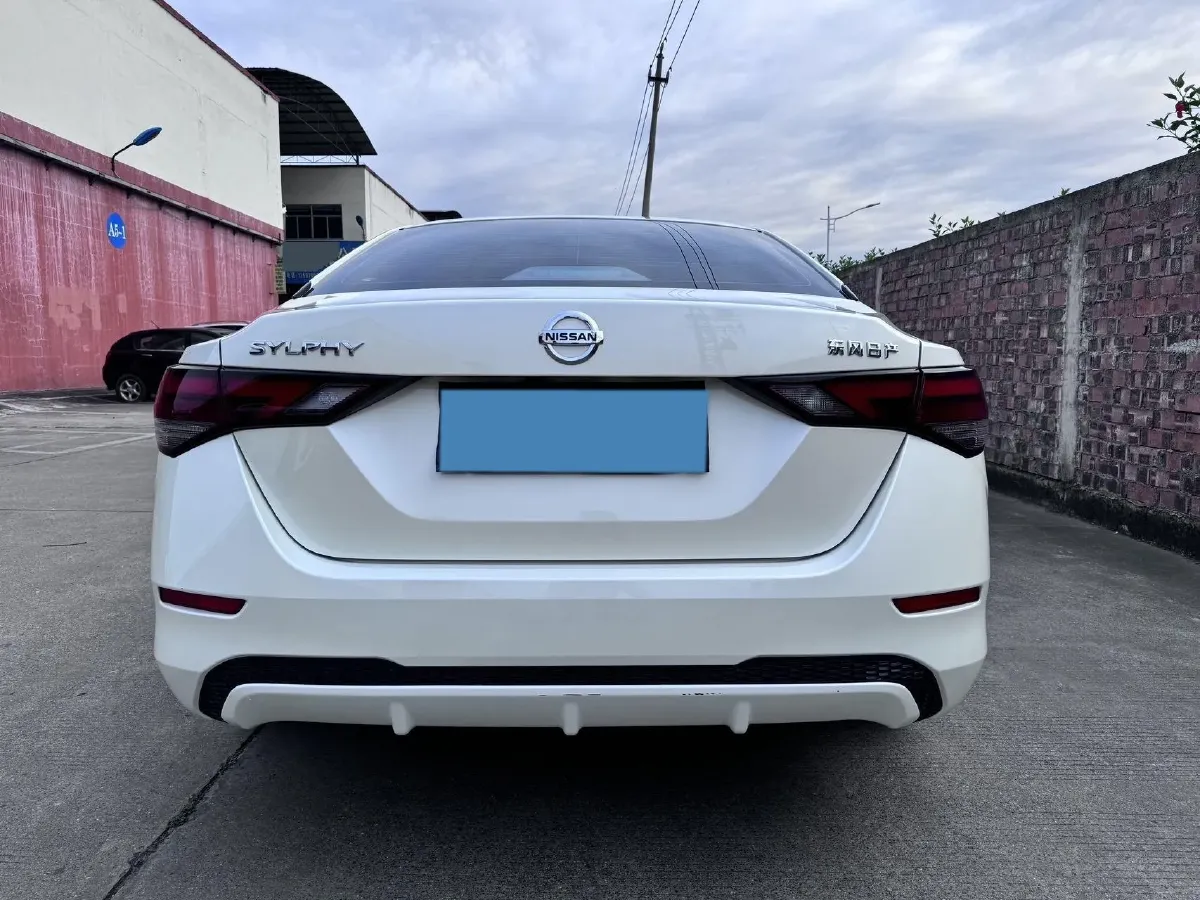 2021 Nissan Sylphy 1.6L 135HP L4 CVT,autocango,china used car exporter,china ev exporter,chinese used car exporter,chinese used ev exporter