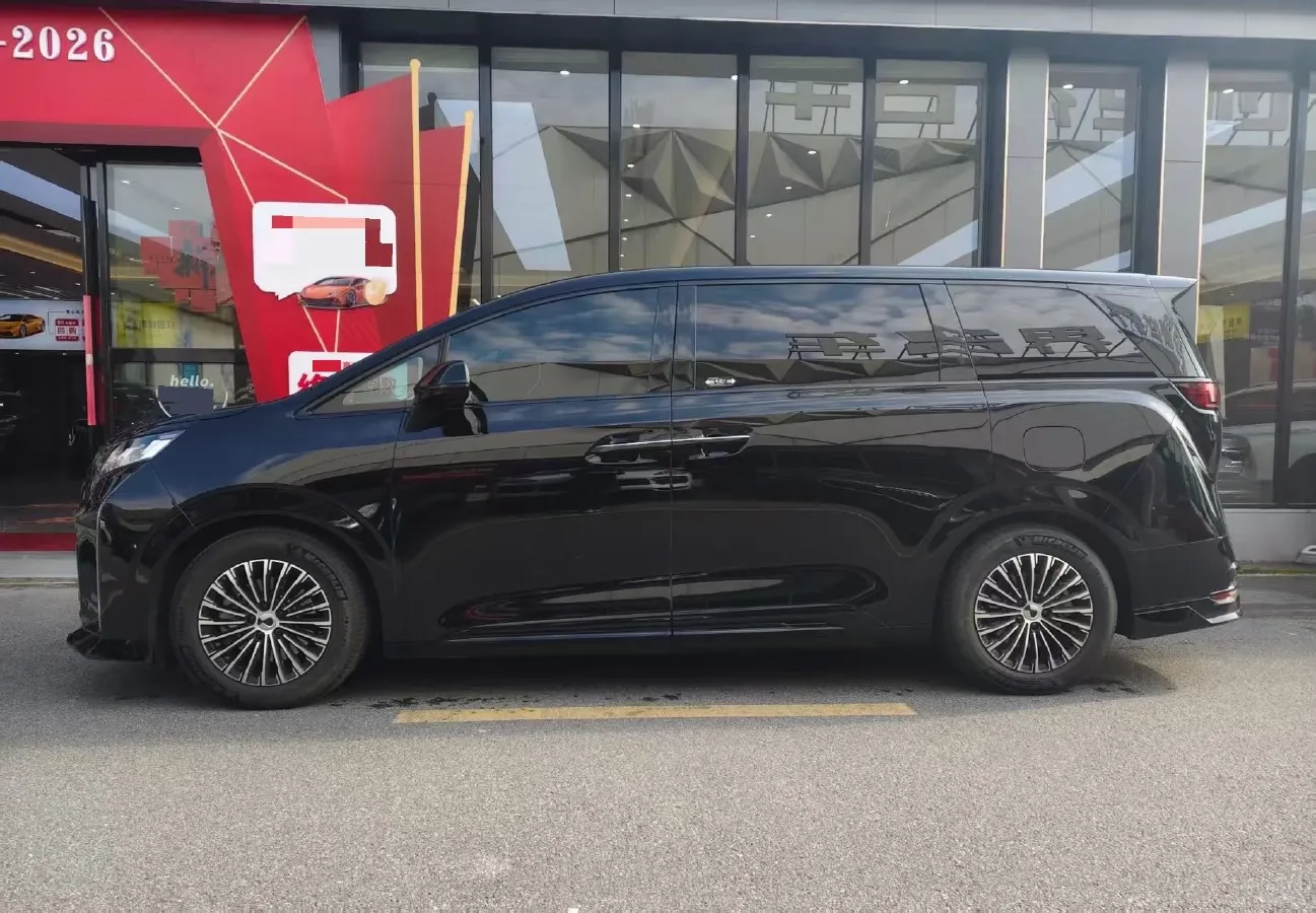 2024 Denza D9 1.5T 139HP L4 E-CVT PHEV 40KWH,autocango,china used car exporter,china ev exporter,chinese used car exporter,chinese used ev exporter