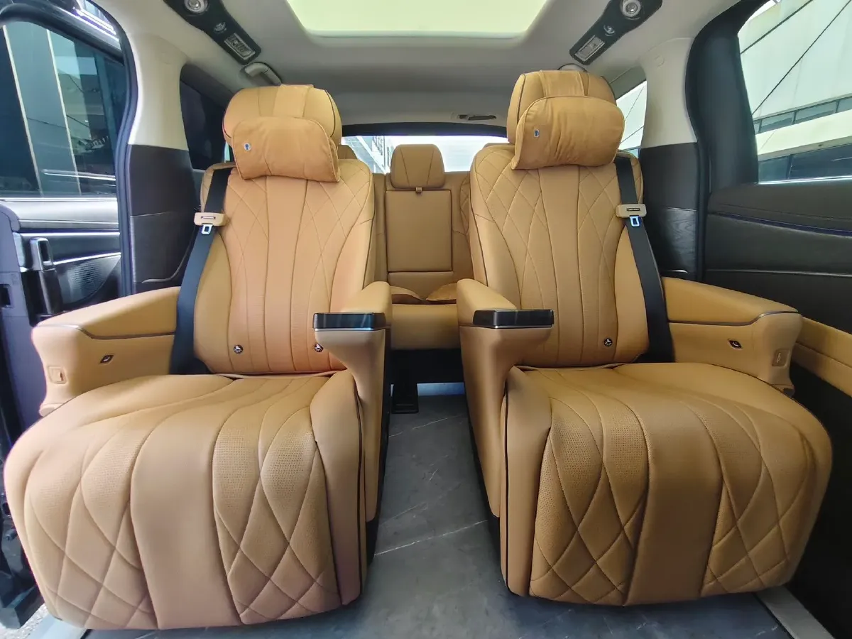 2024 Denza D9 1.5T 139HP L4 E-CVT PHEV 40KWH,autocango,china used car exporter,china ev exporter,chinese used car exporter,chinese used ev exporter