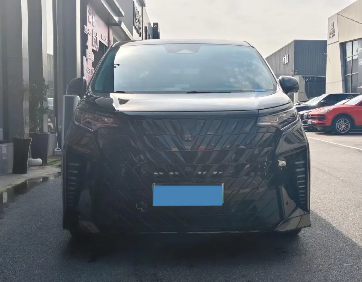 2024 Denza D9 1.5T 139HP L4 E-CVT PHEV 40KWH,autocango,china used car exporter,china ev exporter,chinese used car exporter,chinese used ev exporter