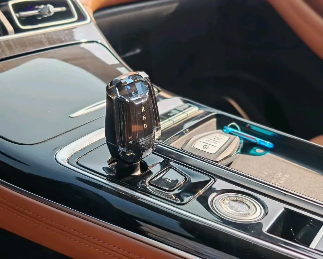 2025 Geely StarRay 1.5T 181HP L4 7DCT,autocango,china used car exporter,china ev exporter,chinese used car exporter,chinese used ev exporter