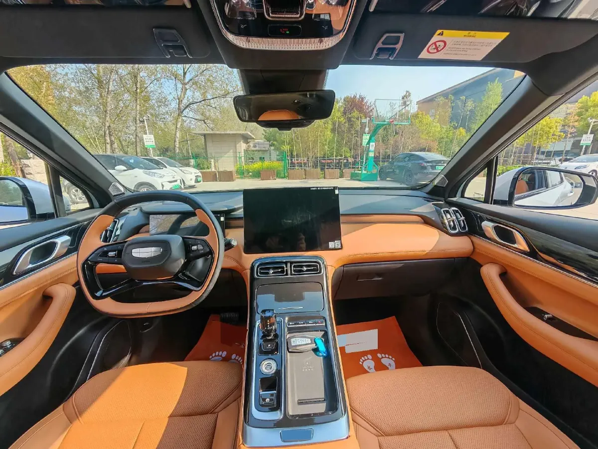 2025 Geely StarRay 1.5T 181HP L4 7DCT,autocango,china used car exporter,china ev exporter,chinese used car exporter,chinese used ev exporter