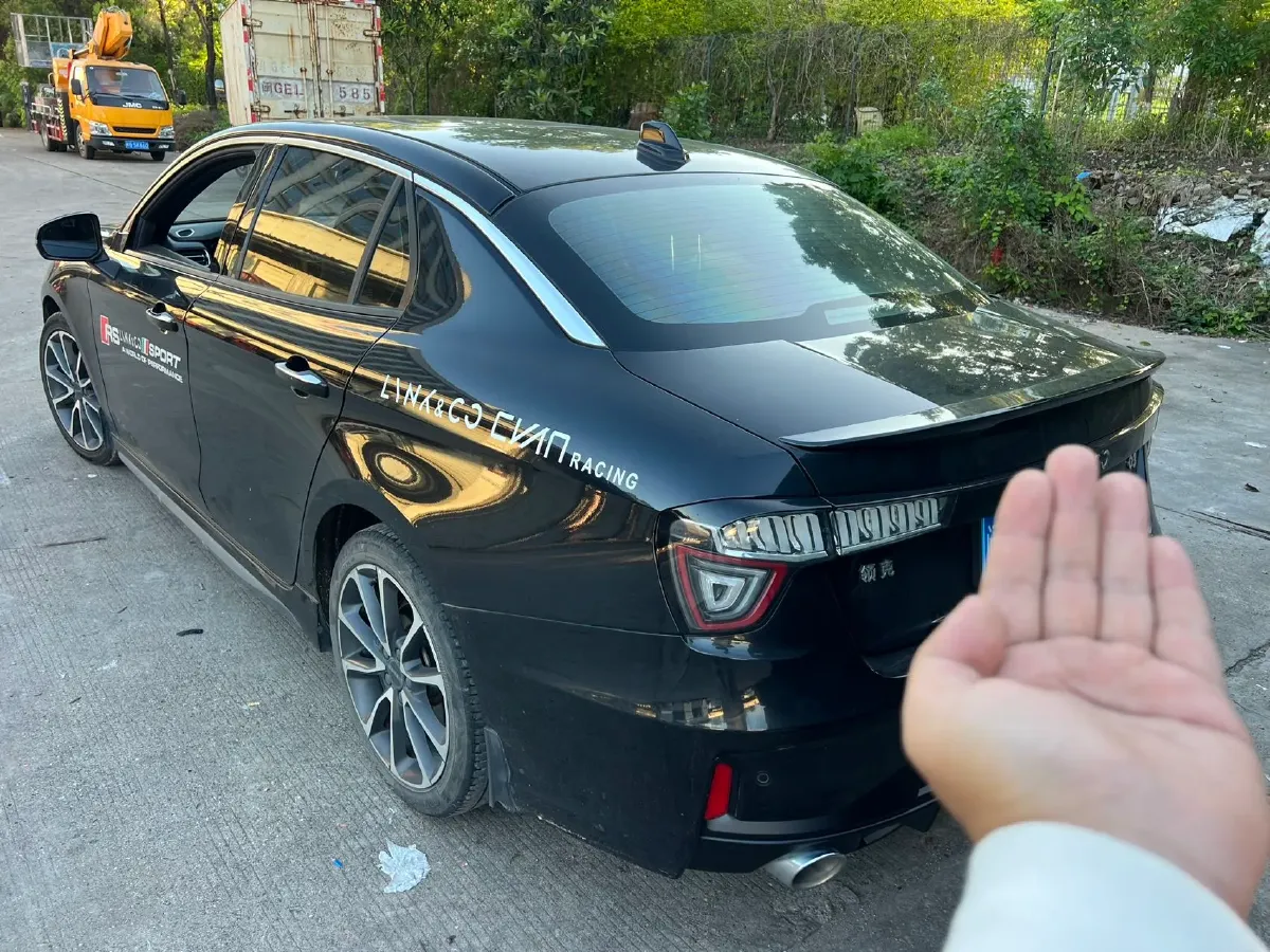 2019 Qoros 5 1.6T 197HP L4 7DCT,autocango,china used car exporter,china ev exporter,chinese used car exporter,chinese used ev exporter