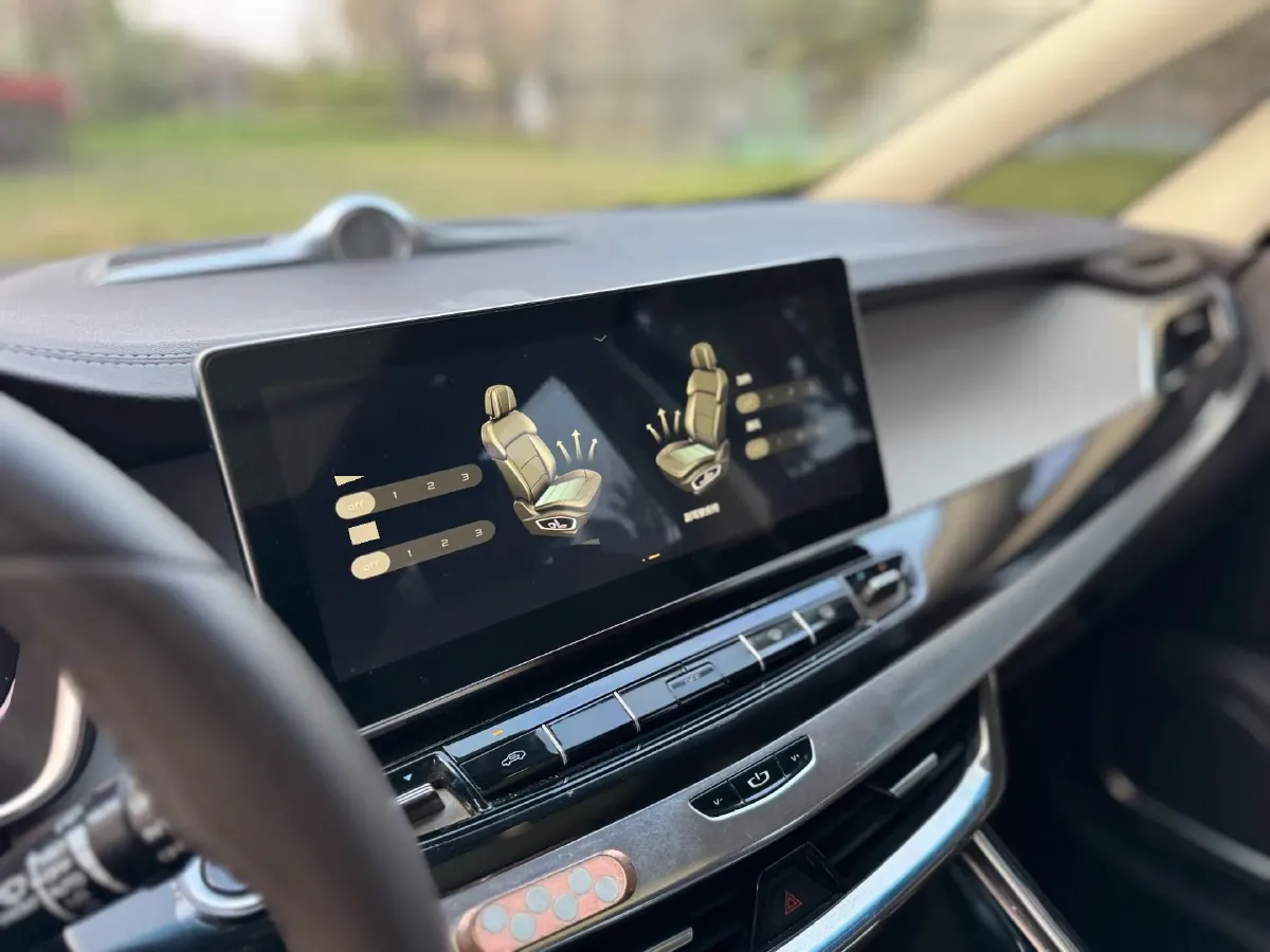 2019 Geely JiaJi 1.5T 177HP L3 7DCT,autocango,china used car exporter,china ev exporter,chinese used car exporter,chinese used ev exporter